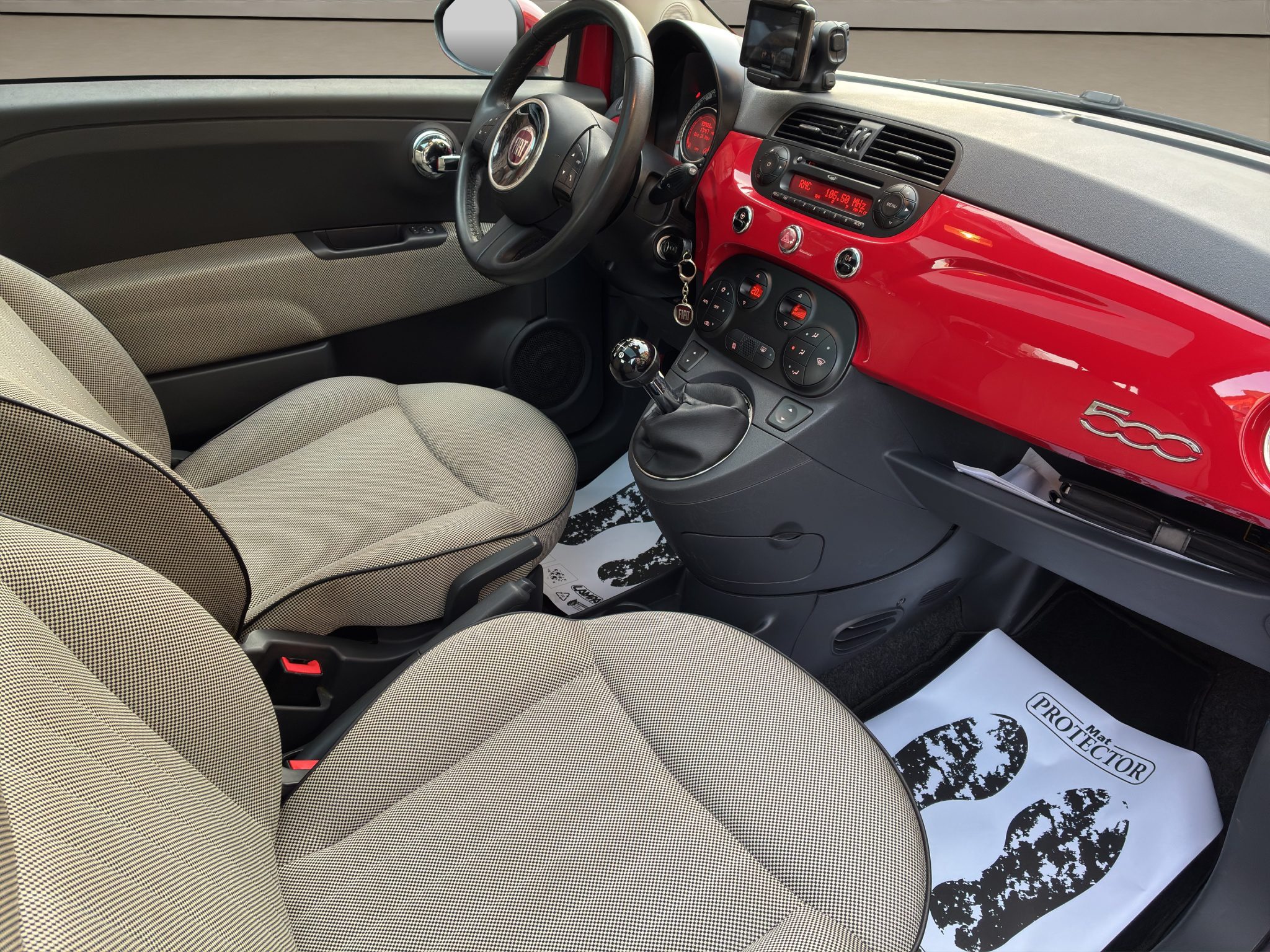 FIAT500LOUNGEDIESEL_16_converted